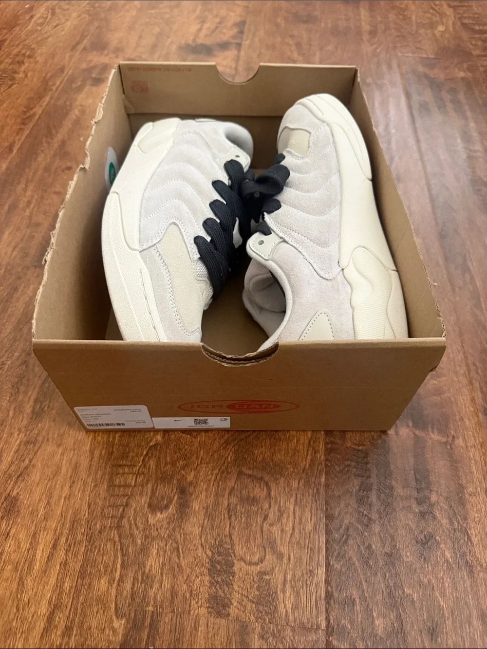 Jordan Men's Low-Top Sneakers in White and Black